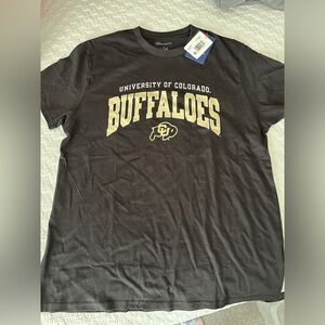 NWT Men’s L - Colorado Buffaloes t-shirt